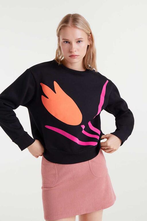 Sudadera con print de flor