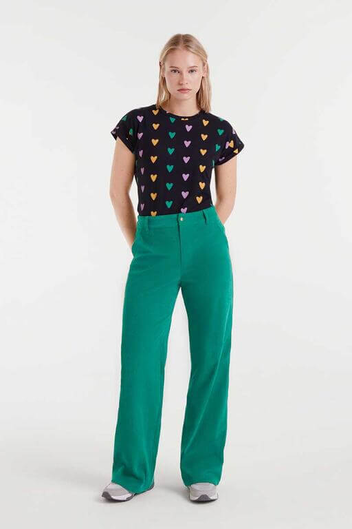 Camiseta 100% algodón con estampado Cupido Lines de corazones multicolor, corte recto y manga corta de Compañía Fantástica