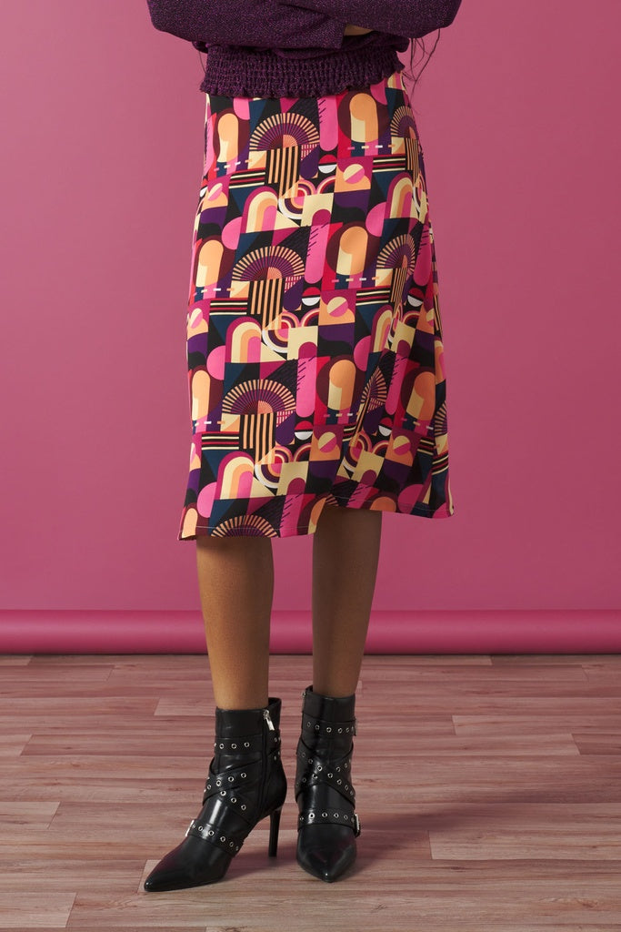 Falda-Maya-Minueto