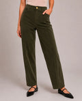 Pantalón Anna de mujer con pinzas y pernera ancha – Dolores Promesas