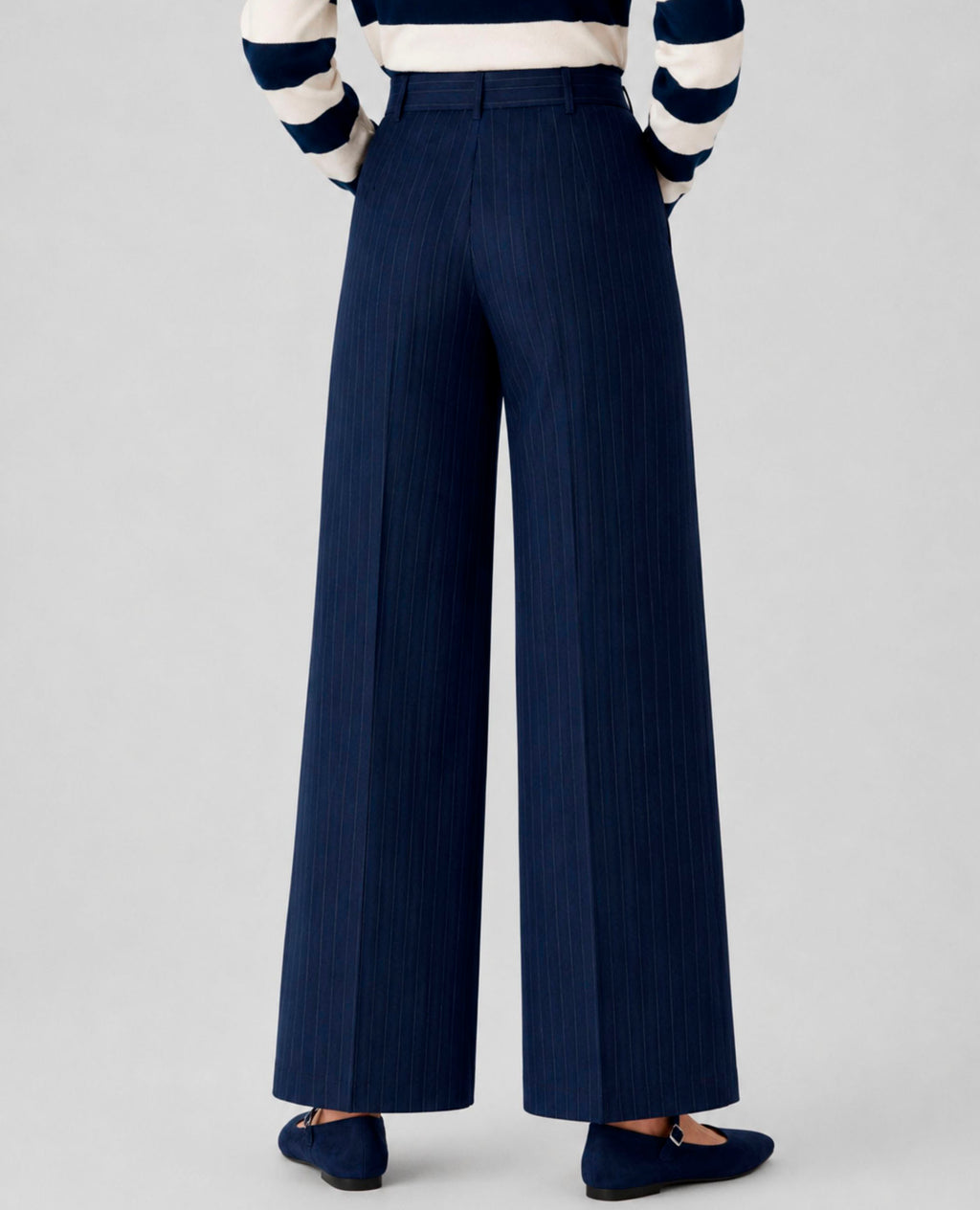 Pantalón de mujer de rayas con pinzas