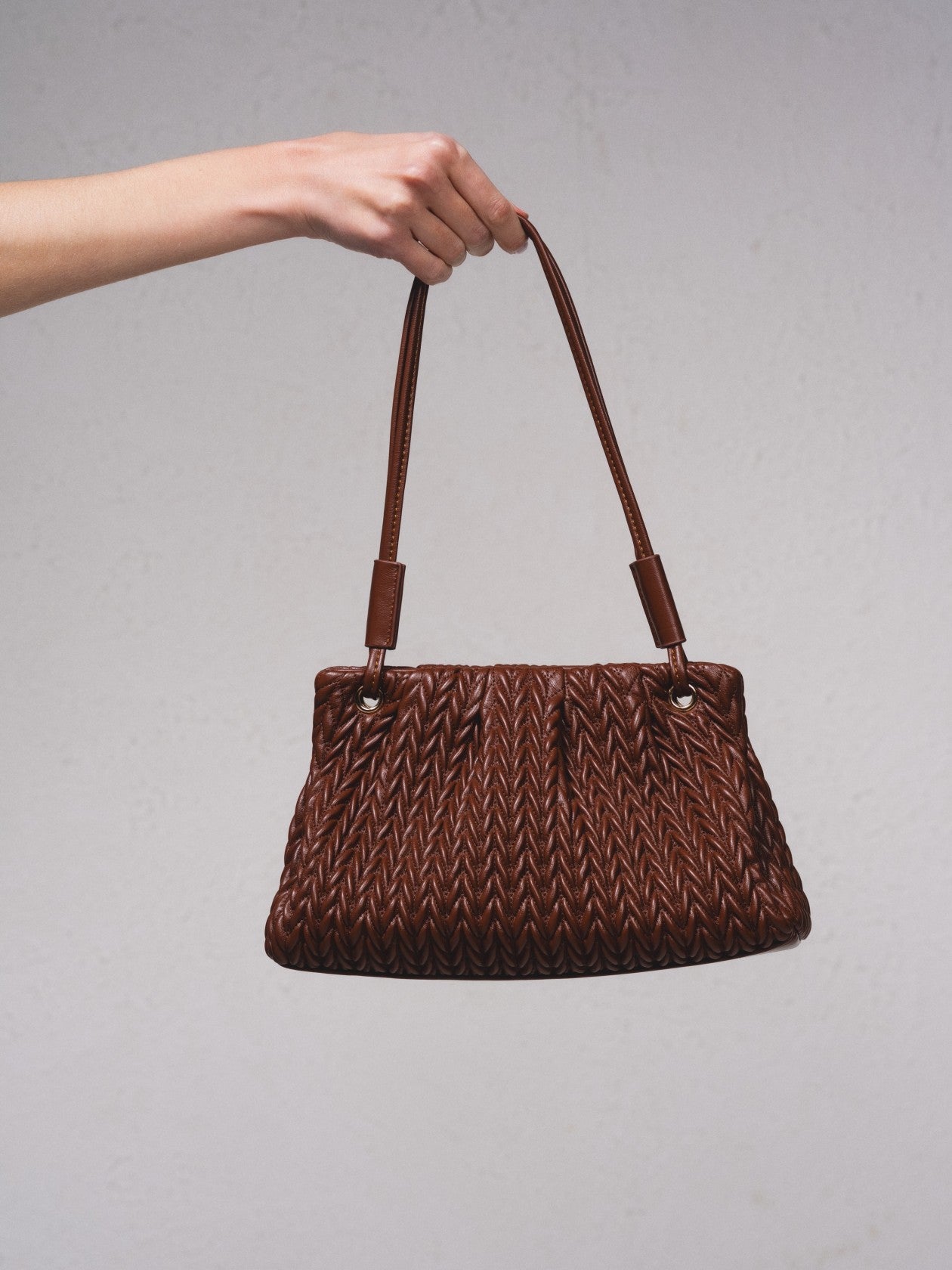 Bolso marrón espiga