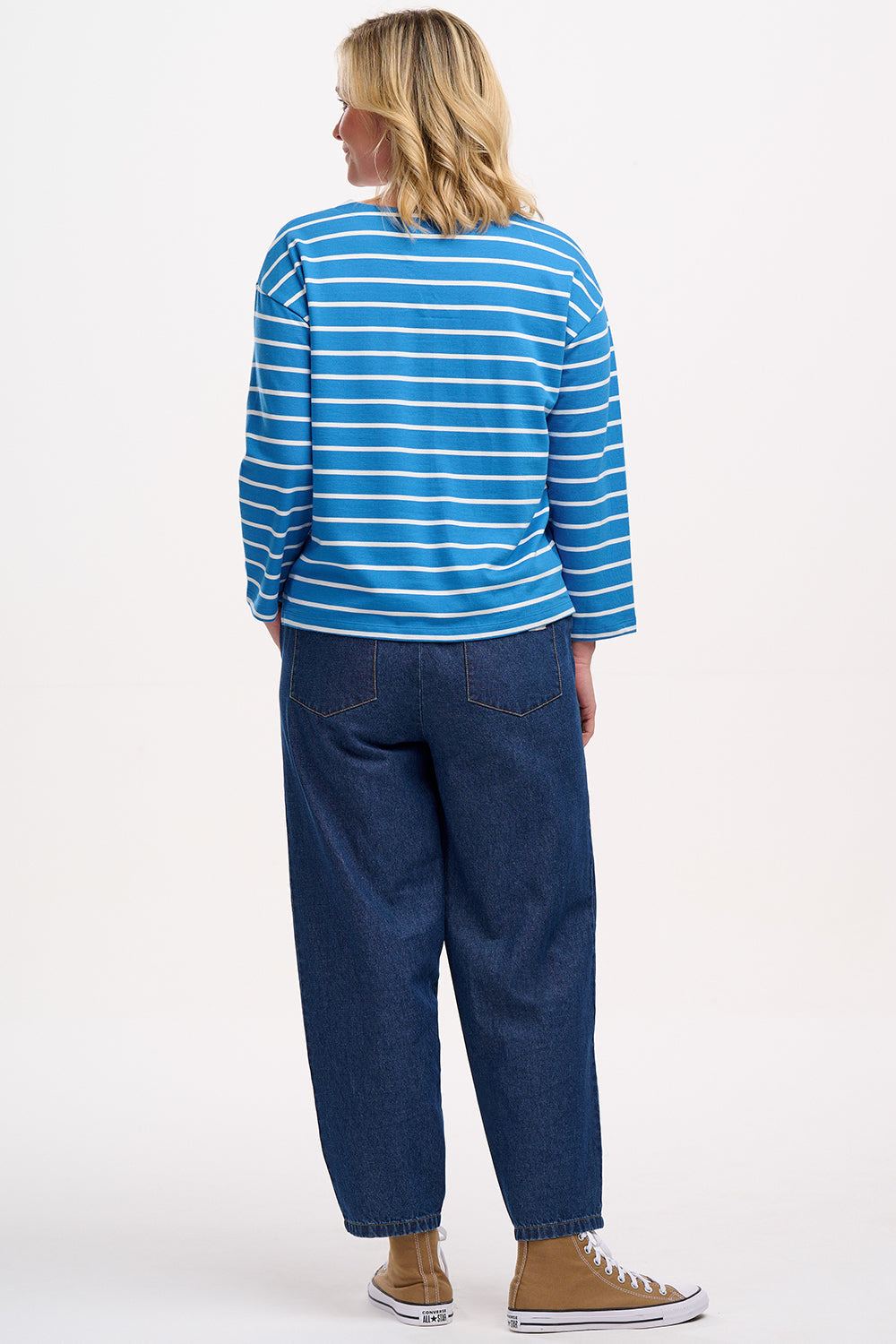 Top Billie Breton