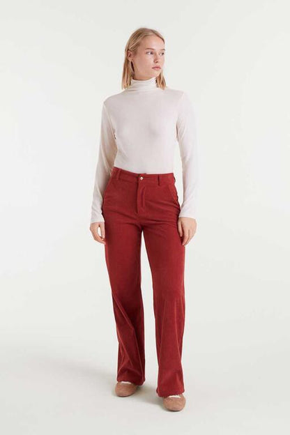 Pantalón de pana marrón