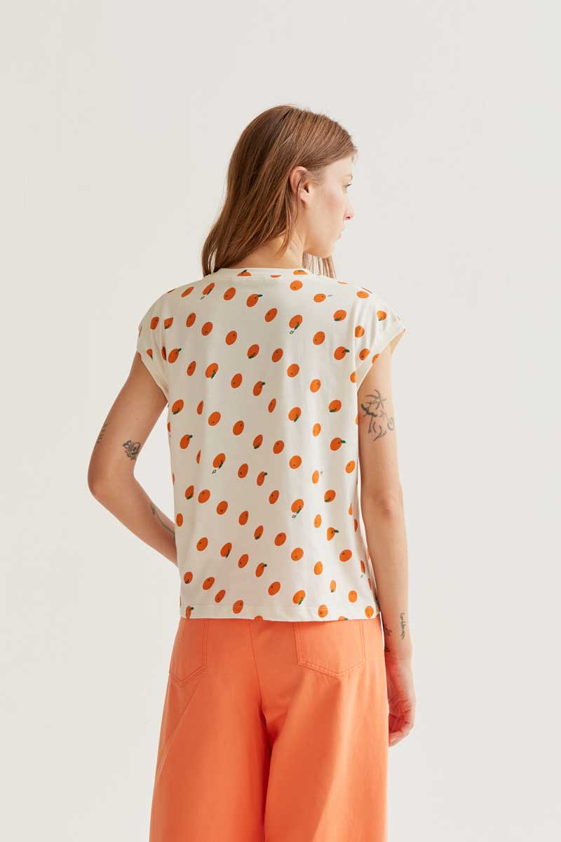 Camiseta naranjas Compañia Fantástica