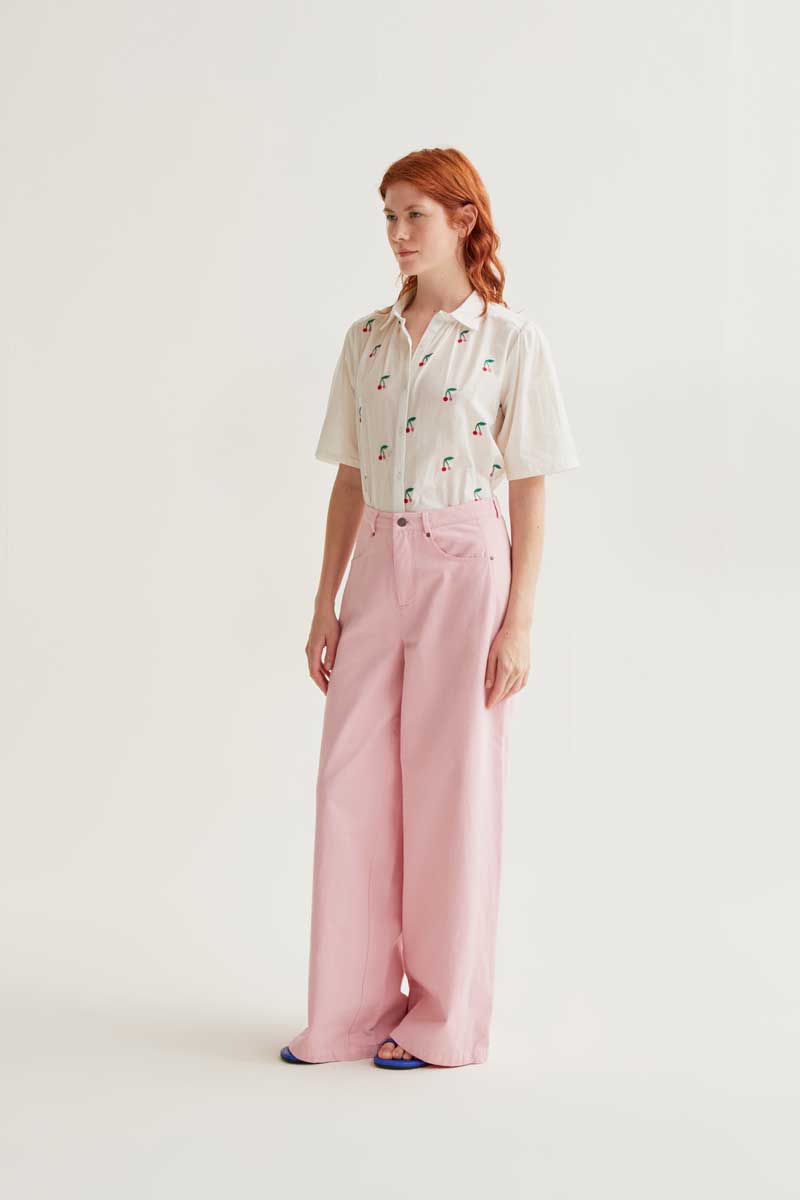 Camisa blanca cherries