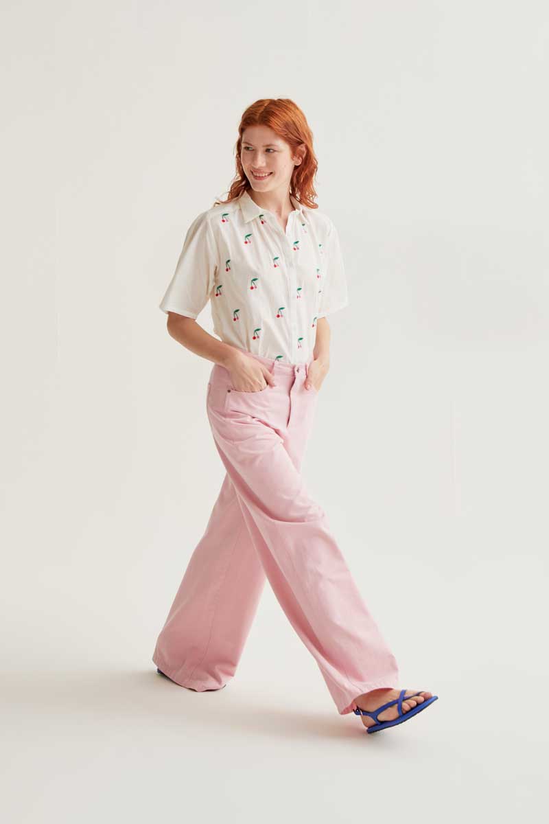 Camisa blanca cherries