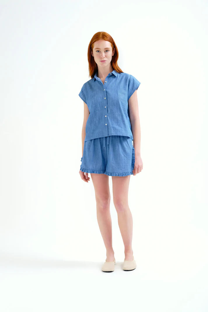 Shorts 100% algodón chambray azul claro
