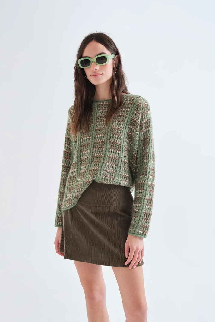 Jersey punto verde con detalles bordados