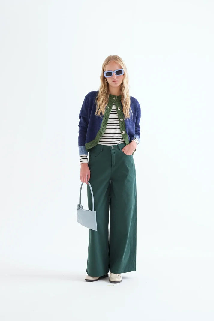 Pantalón vaquero 100% algodón verde petróleo