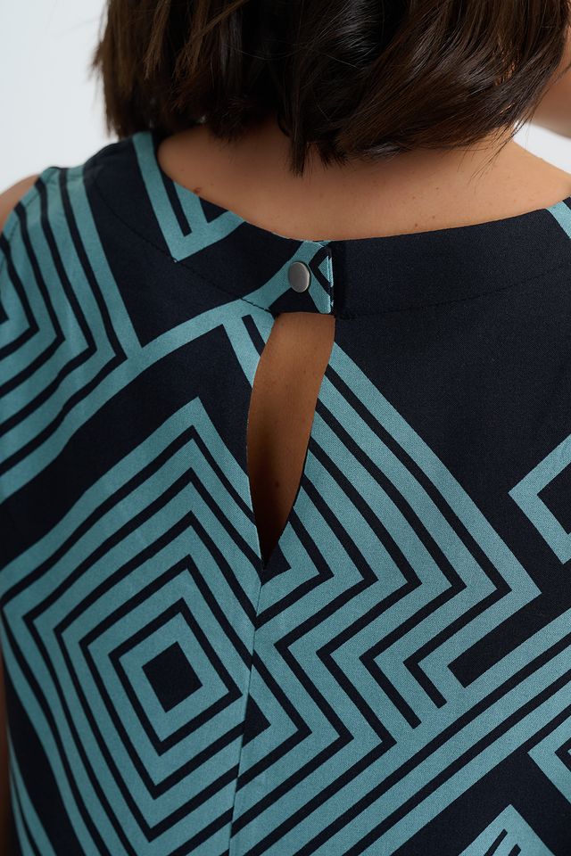 Blusa Marissa - Negro/Verde, líneas geométricas