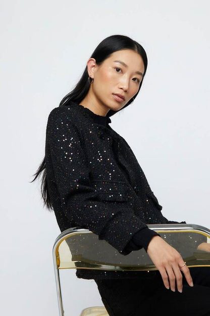 Chaqueta_tweed_con_lentejuelas_negra