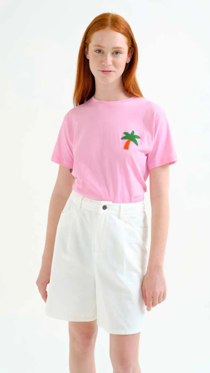 Camiseta con bordado palmera