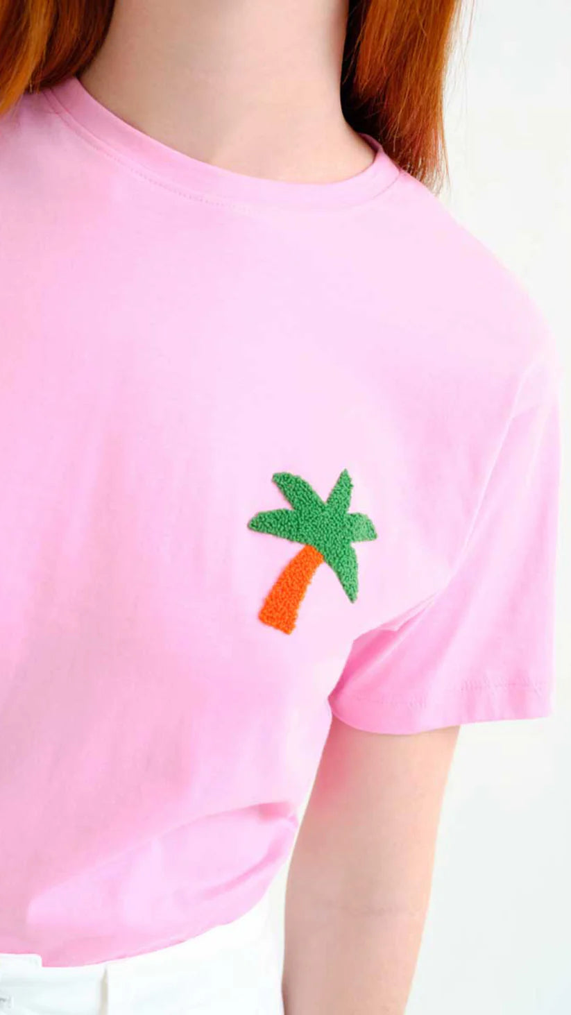 Camiseta con bordado palmera