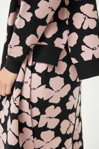 Jersey-De-Punto-Jacquard-Estampado-Floral-Jacinto-Compañía Fantástica