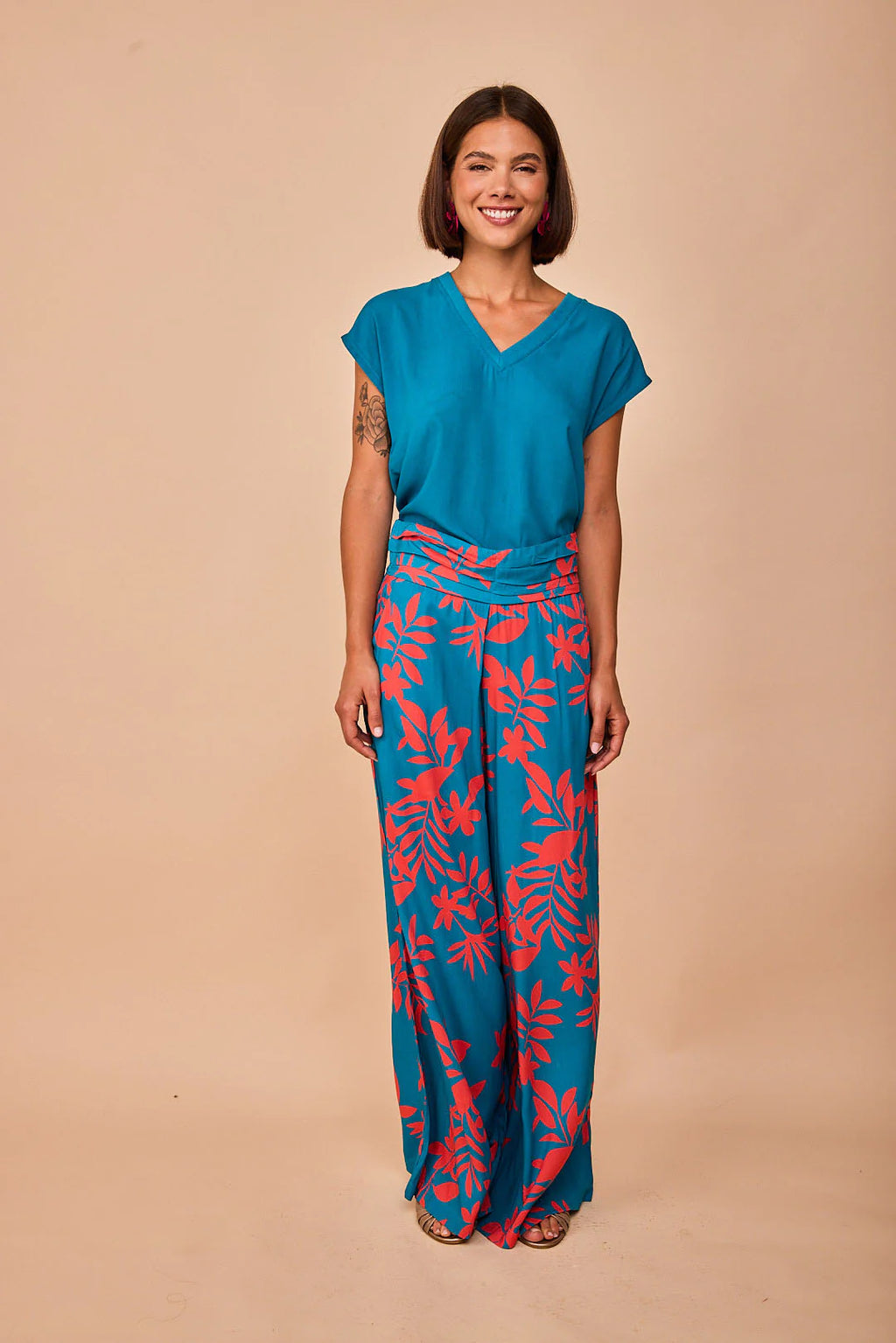 Pantalón Berria Smile Mujer | Moda Tendencia en Calle Embajadores 152 Madrid