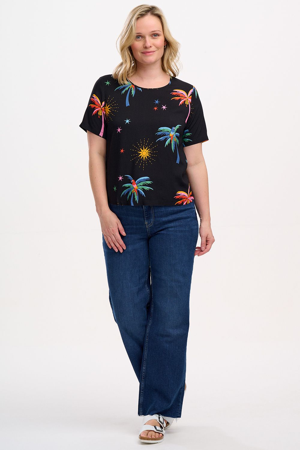 Camiseta-Christina