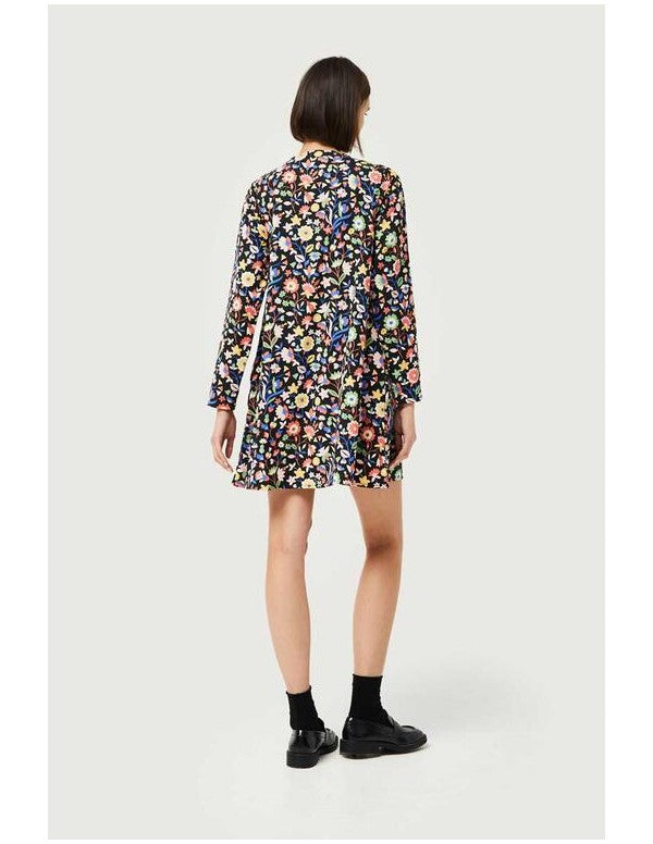 Vestido_Corto_Estampado_Flores