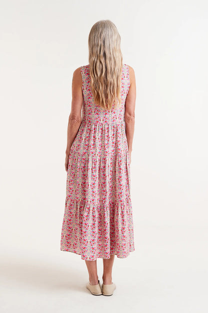 Vestido Midi Tirantes Estampado Sugar. Modelo con vestido midi de tirantes con estampado floral en tonos pastel.