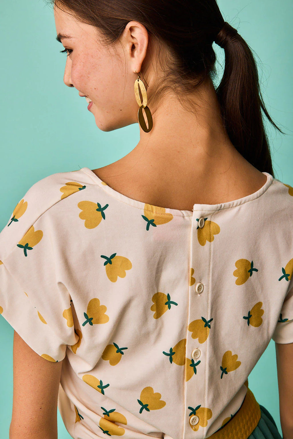 TOP LUAÑA FLOR