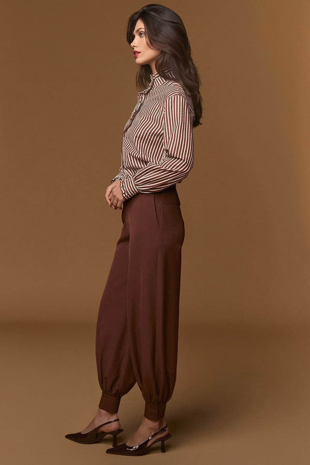 LINES TOP | Camisa de rayas marrón y blanca de Minueto