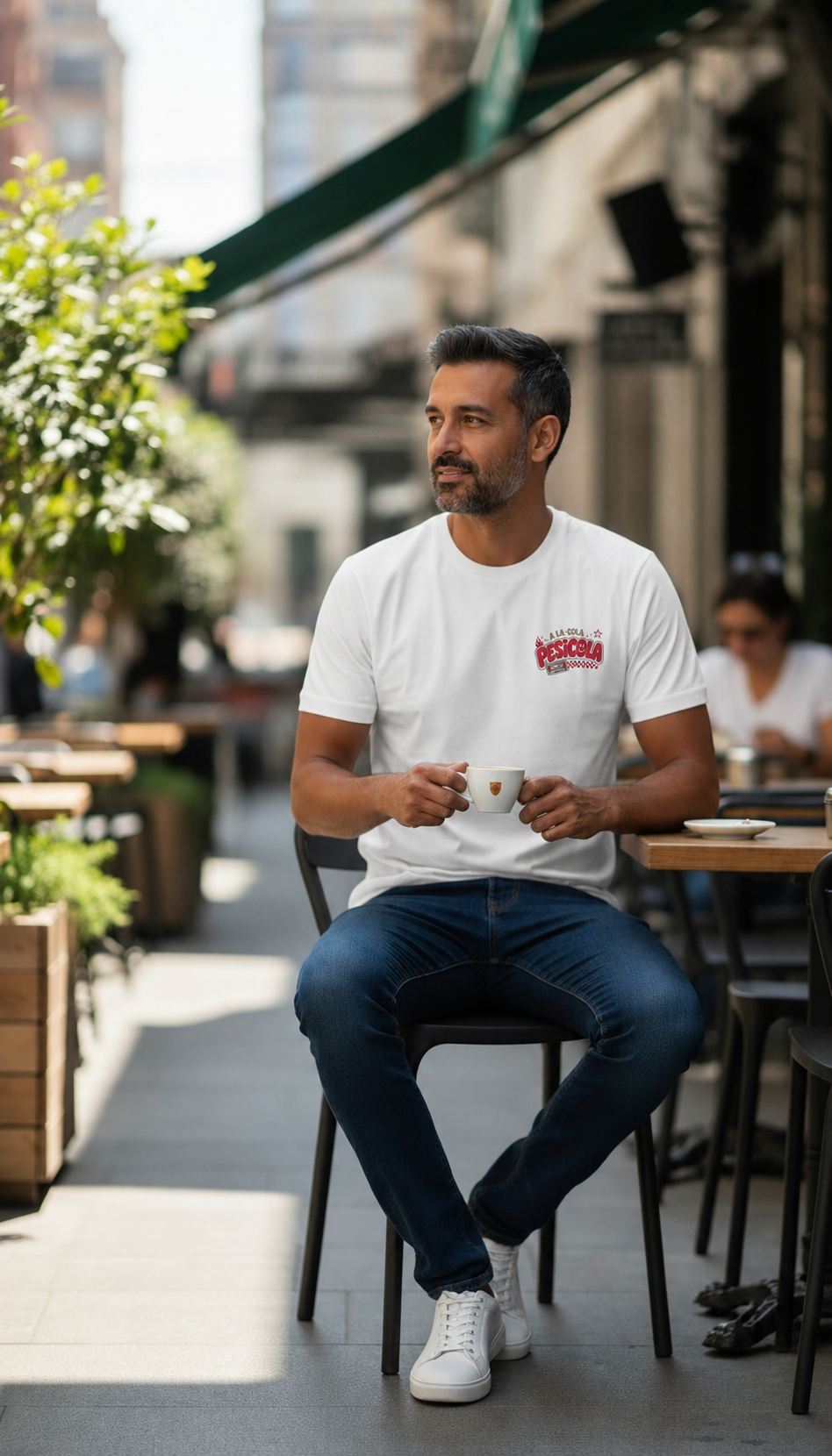 Camiseta "A la Cola Pesicola" – BLOND T-SHIRT
