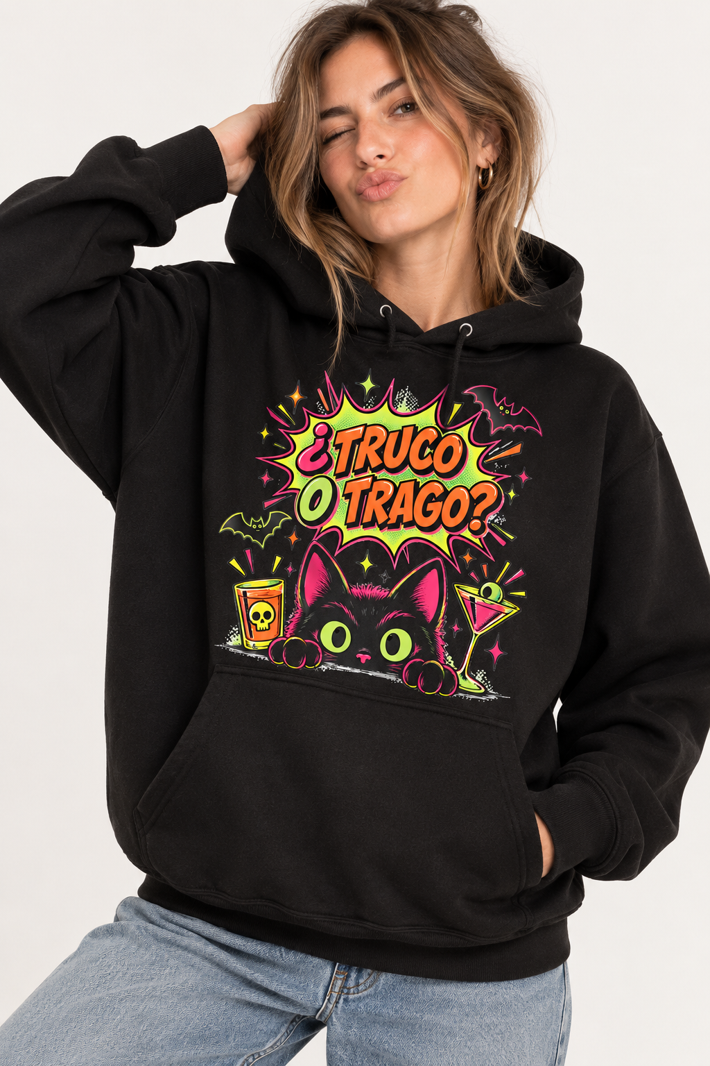 Sudadera Negra ¿Truco o Trago? – BLOND T-SHIRT