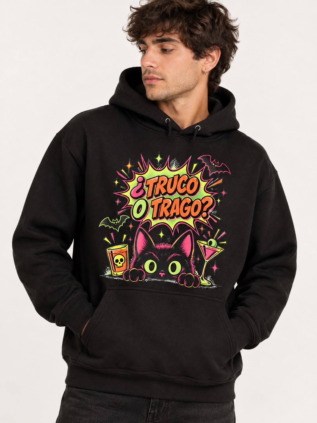 Sudadera Negra ¿Truco o Trago? – BLOND T-SHIRT