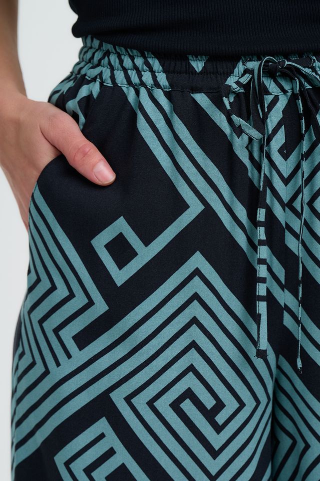 PANTALÓN LINEAS GEOMÉTRICAS